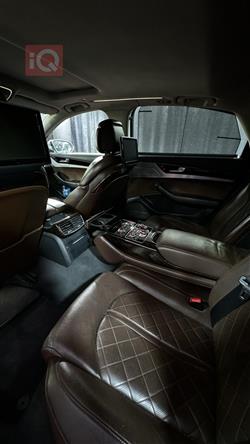 اودي A8